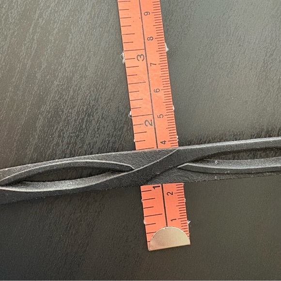 Black Leather Bracelet - Picture 10 of 10